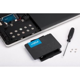Crucial BX500 2.5" 240 GB Serial ATA III QLC 3D NAND