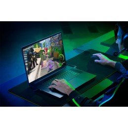 Razer Blade 18 Intel® Core™ i9 i9-13950HX Computer portatile 45,7 cm (18") Quad HD+ 32 GB DDR5-SDRAM 1 TB SSD NVIDIA GeForce