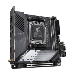 Gigabyte B650I AORUS ULTRA scheda madre AMD B650 Presa di corrente AM5 mini ITX