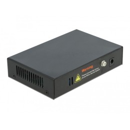 DeLOCK Switch Gigabit Ethernet a 4 porte PoE + 1 RJ45