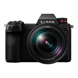 Panasonic Lumix S1R + S 24-105mm F4 MACRO O.I.S. MILC 47,3 MP CMOS 6000 x 4000 Pixel Nero