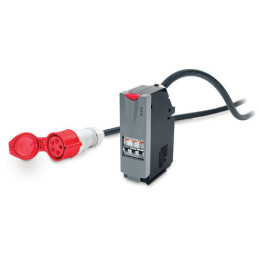 APC IT Power Distribution Module 3 Pole 5 Wire unità di distribuzione dell'energia (PDU)