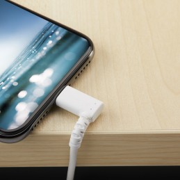 StarTech.com Cable Resistente USB-A a Lightning de 1 m - Blanco -Acodado en un Ángulo de 90° a la Derecha - Cable de Carga y