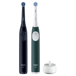 Oral-B iO 2 Spazzolino Elettrico Oral B, Nero e Verde, 1 Testina Di Ricambio, 2 Spazzolini, Delicato sulle Gengive, Efficace