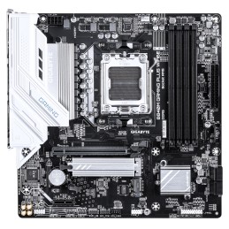 GIGABYTE B840M GAMING PLUS WIFI6E Scheda Madre – CPU AMD Ryzen 9000, VRM a 8+2+2 fasi, fino a 8200 MHz DDR5 (O.C.), 2× M.2 PCIe