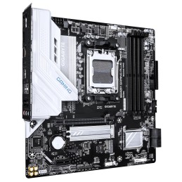 GIGABYTE B840M GAMING PLUS WIFI6E AMD B840 Socket AM5 micro ATX
