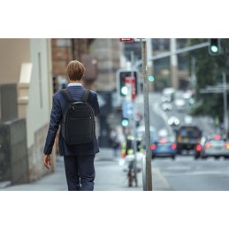 Kensington Contour 2.0 15.6" Backpack Black