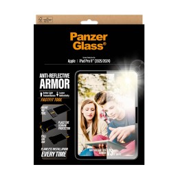 PanzerGlass ® Anti-Reflective Armor Screen Protector iPad Pro 11" (2024-2025) | Ultra-Wide Fit w. Fastfit tool Pellicola