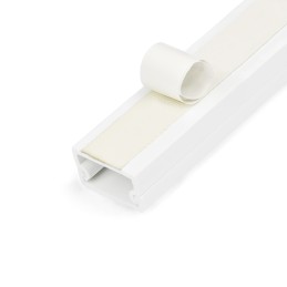 StarTech.com CBMWWD1911 cable organizer Cable tray White 1 pc(s)