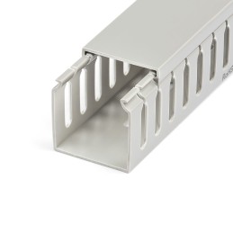 StarTech.com Canaleta para Cableado con Ranura Abierta y Tapa, 50 mm An x 50 mm Al - 2 m Lar - Ranuras de 8 mm, Cubierta de PVC