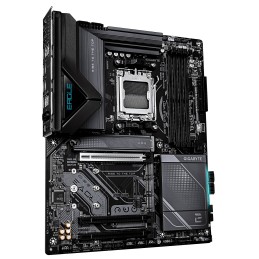 GIGABYTE X870E EAGLE WIFI7 Carte Mère – Compatible avec les processeurs AMD Ryzen 9000, VRM numérique 16+2+2 phases, jusqu’à